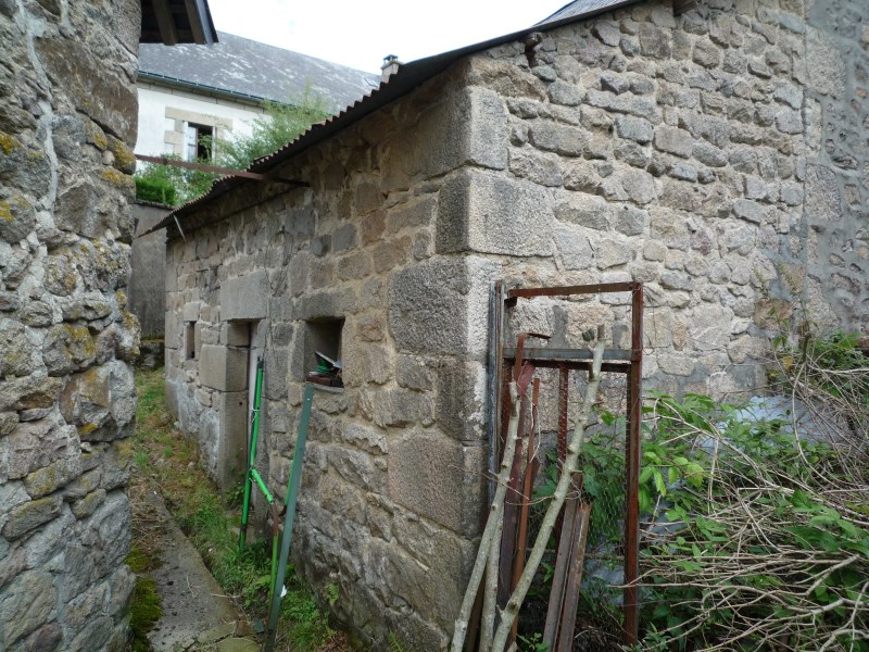 Saint-Setiers : vente vente de 5 pi&egrave;ces - grande image 3