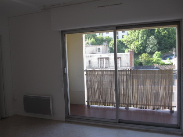 TULLE VICTOR HUGO : location Appartement 0 - vignette 1