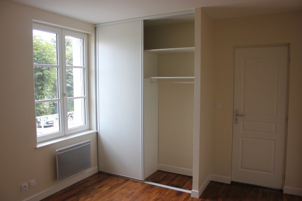 EGLETONS : location location de 3 pi&egrave;ces - grande image 2