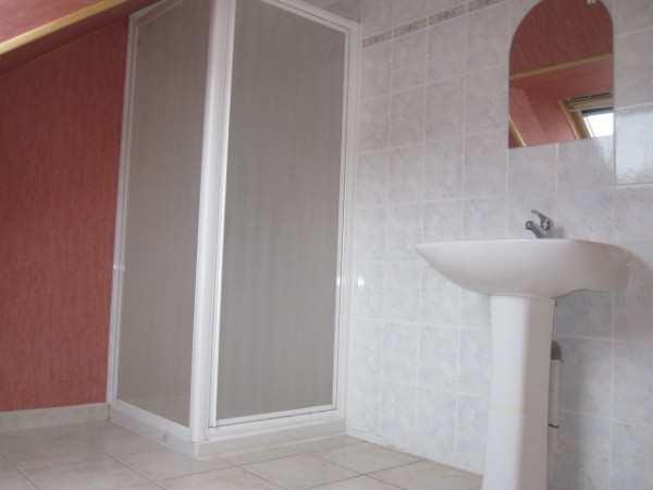 TULLE GARE : location location  - grande image 2