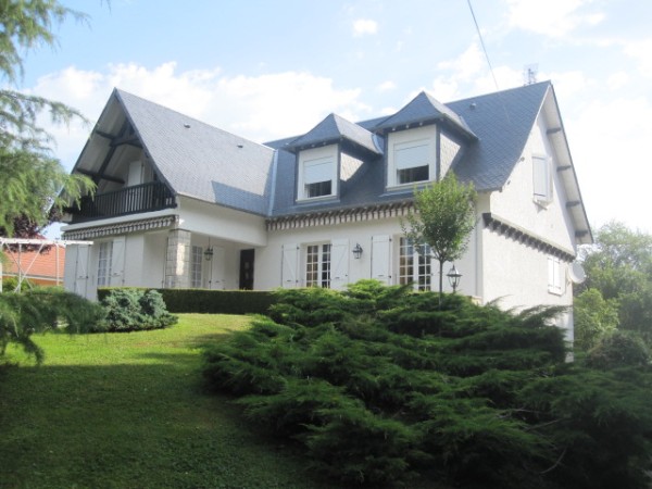 FAVARS : location Appartement 0 - vignette 1