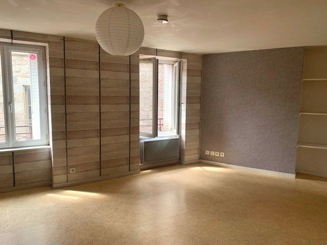 USSEL : location Appartement 2 - vignette 1
