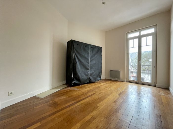 CENTRE VILLE : location location de 3 pi&egrave;ces - grande image 3