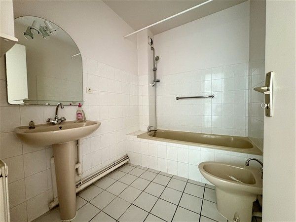 BRIVE CENTRE : location location de 3 pi&egrave;ces - grande image 4