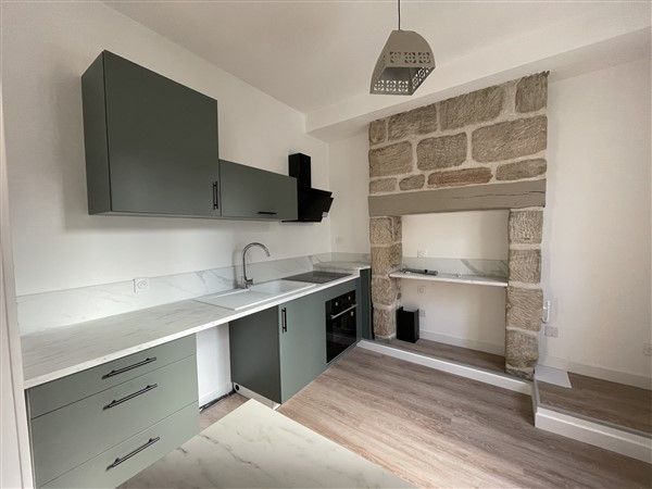 Quartier Jeanne d'Arc : location location de 2 pi&egrave;ces - grande image 2