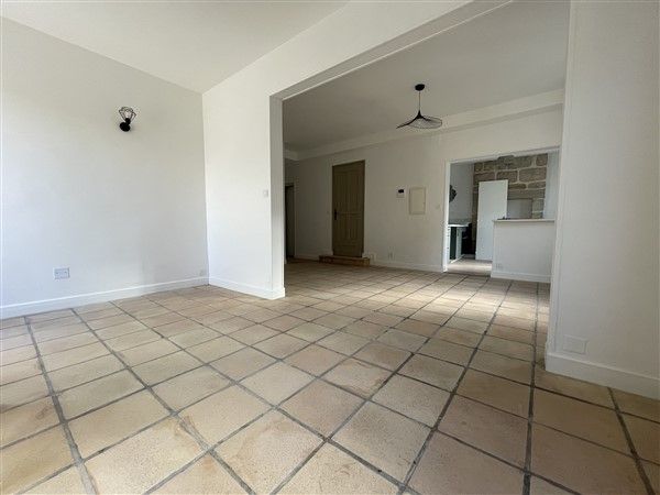 Quartier Jeanne d'Arc : location location de 2 pi&egrave;ces - grande image 3