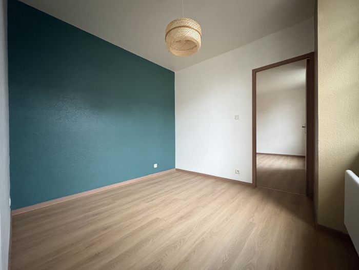 Quartier Guierle : location location de 2 pi&egrave;ces - grande image 3