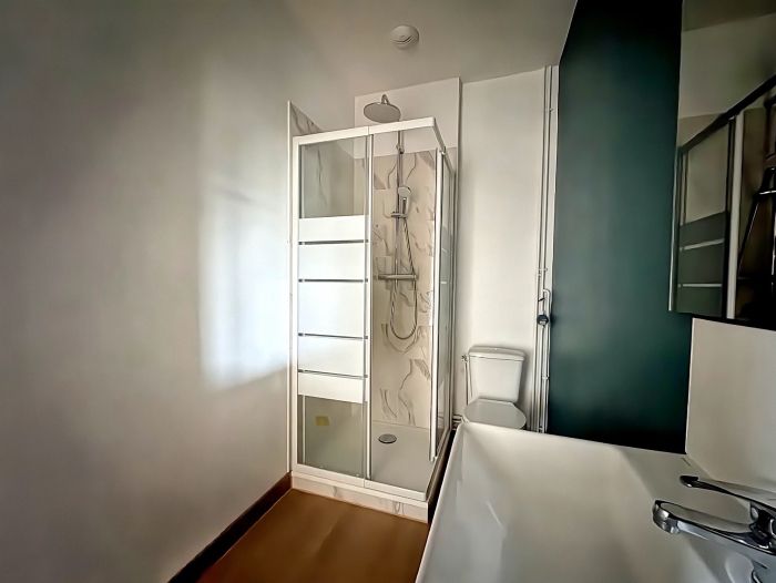 Quartier Guierle : location location de 2 pi&egrave;ces - grande image 5