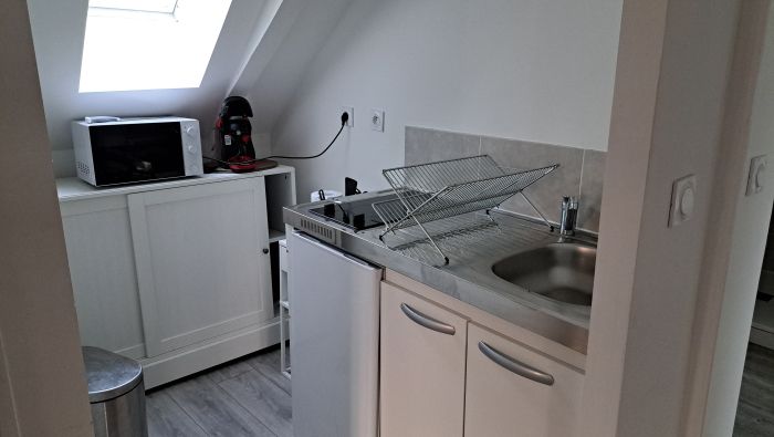 CENTRE-VILLE : location location de 2 pi&egrave;ces - grande image 2