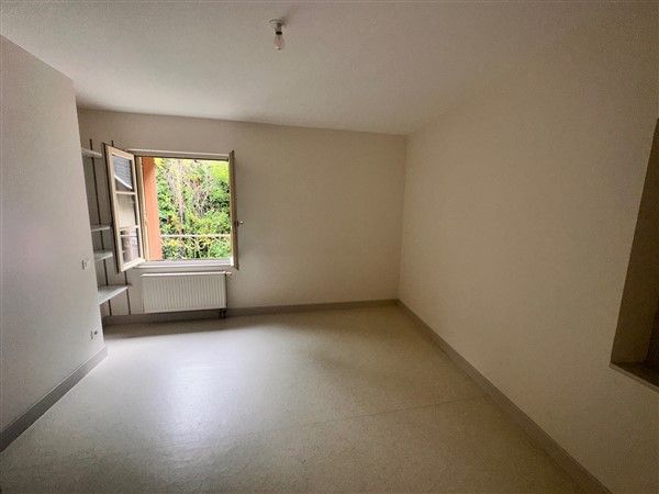 QUARTIER DU TRECH : location location de 3 pi&egrave;ces - grande image 4