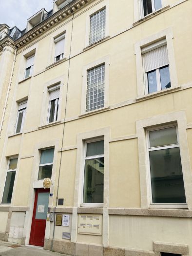 TULLE : location Local professionnel 15 - vignette 1