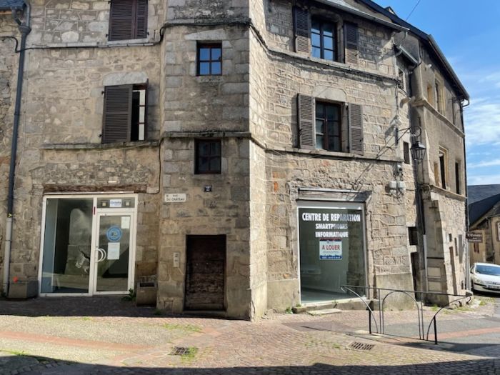 USSEL : location Local professionnel 1 - vignette 1