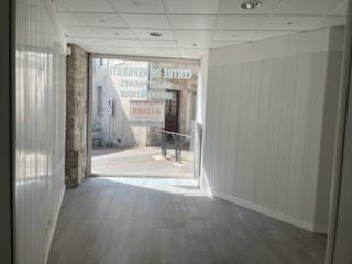 USSEL : location location de 1 pi&egrave;ces - grande image 5