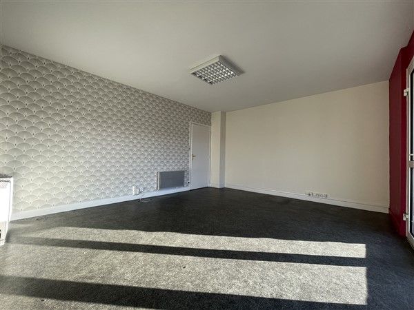 QUARTIER CGR : location location de 4 pi&egrave;ces - grande image 2