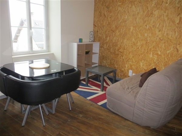 EGLETONS : location location de 1 pi&egrave;ces - grande image 2