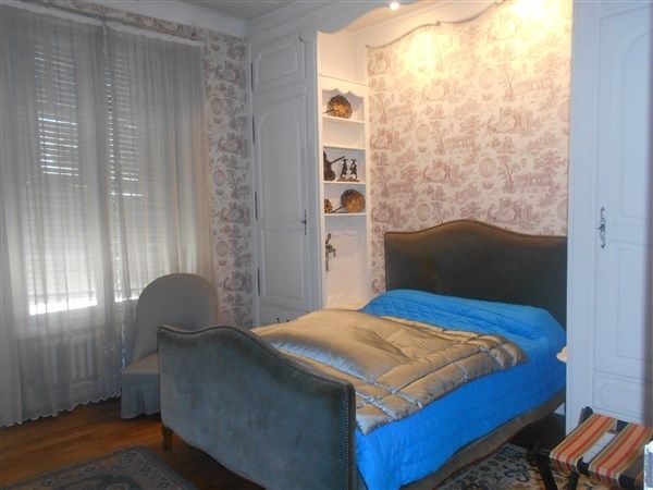 TULLE CENTRE VILLE : vente vente de 9 pi&egrave;ces - grande image 5