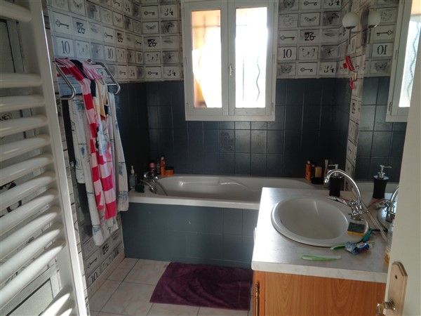 A 10 min de Laguenne : vente vente de 4 pi&egrave;ces - grande image 6