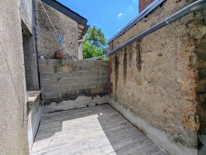 BOURG-LASTIC : vente vente de 4 pi&egrave;ces - grande image 7