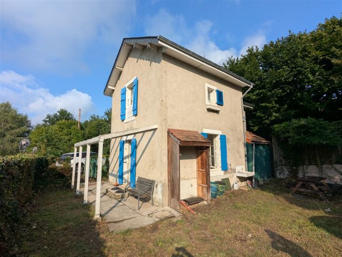 AUX PORTES D'USSEL : vente Maison 2 - vignette 1