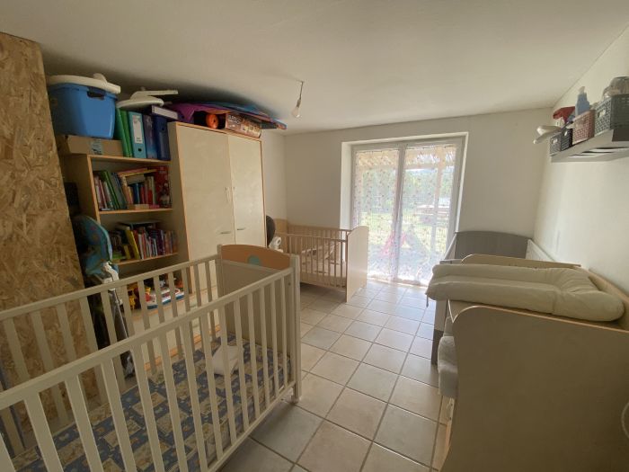 SECTEUR LAGUENNE SUR AVALOUZE : vente vente de 5 pi&egrave;ces - grande image 9