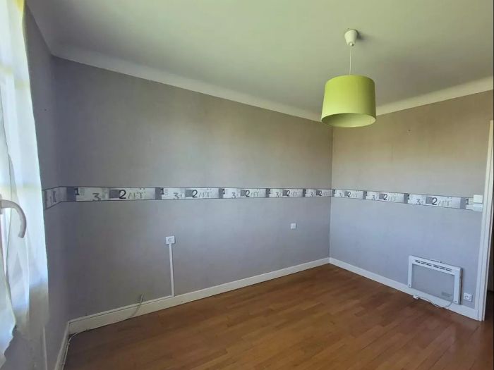 SAINT PARDOUX L ORTIGIER : vente vente de 5 pi&egrave;ces - grande image 6