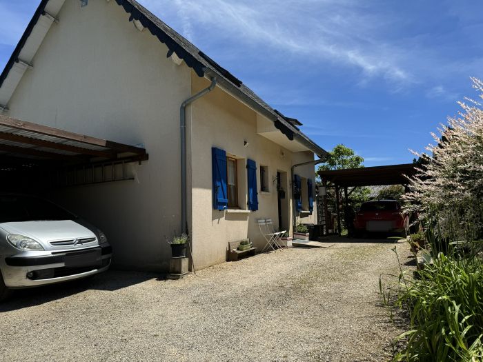 A 2MIN DU BOURG DE LAPLEAU : vente vente de 5 pi&egrave;ces - grande image 10