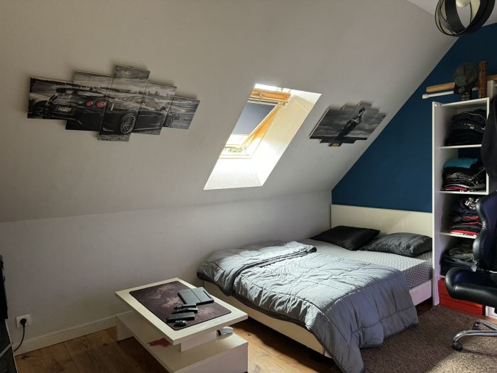 A 2MIN DU BOURG DE LAPLEAU : vente vente de 5 pi&egrave;ces - grande image 7