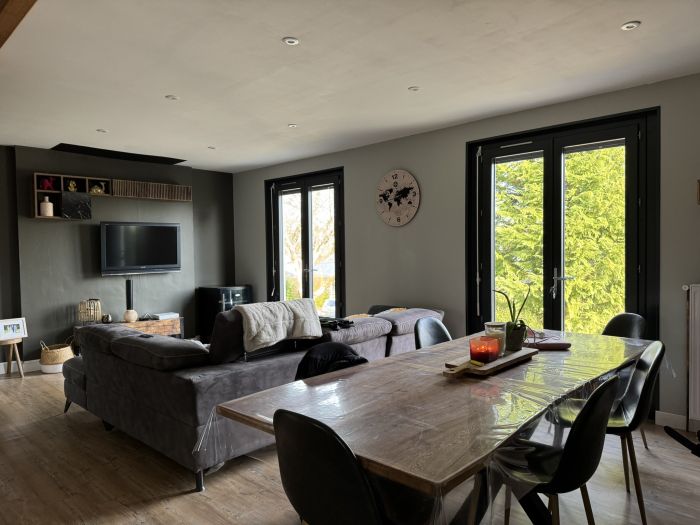 QUARTIER CALME D'EGLETONS : vente vente de 6 pi&egrave;ces - grande image 5