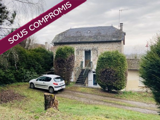 SECTEUR CHAMEYRAT : vente Maison 11 - vignette 1