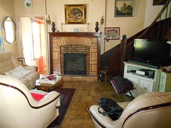 SECTEUR CHAMEYRAT : vente vente de 11 pi&egrave;ces - grande image 8