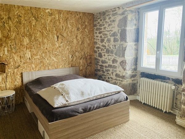 ENTRE TULLE ET GIMEL LES CASCADES : vente vente de 8 pi&egrave;ces - grande image 7