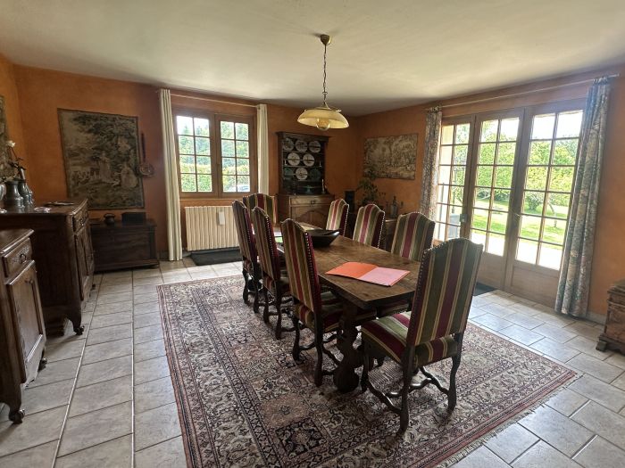 ENTRE NAVES ET SAINT CLEMENT : vente vente de 6 pi&egrave;ces - grande image 4