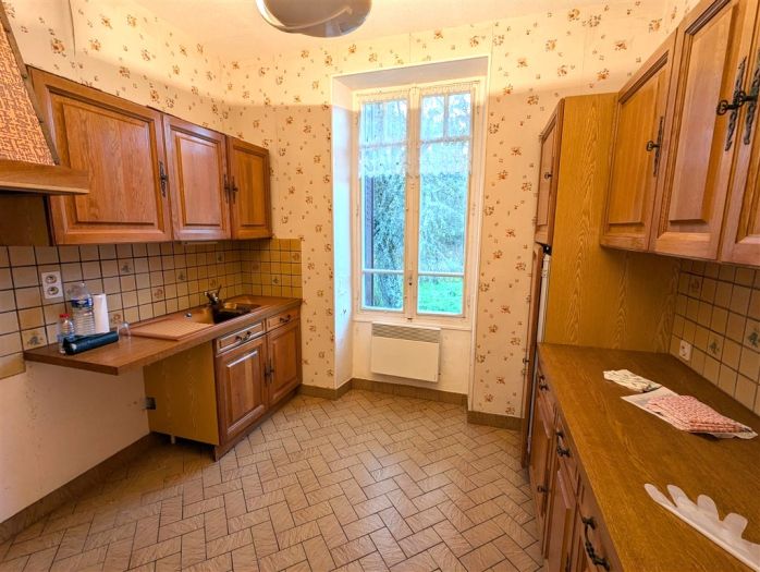 Proche La Courtine : vente vente de 6 pi&egrave;ces - grande image 6