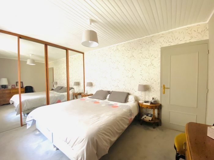 5 MINUTES D'EGLETONS : vente vente de 6 pi&egrave;ces - grande image 5