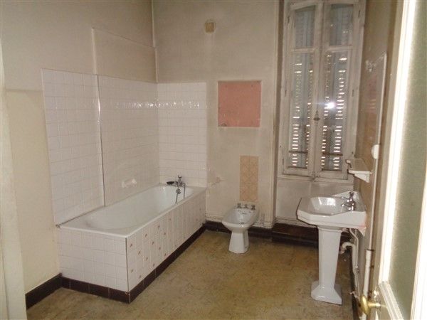 TULLE : vente vente de 4 pi&egrave;ces - grande image 3