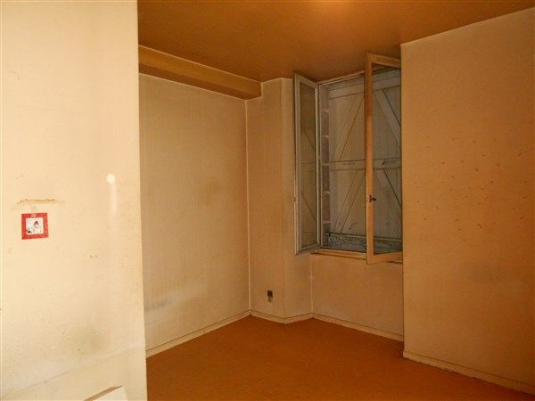 TULLE CENTRE VILLE : vente vente de 1 pi&egrave;ces - grande image 3