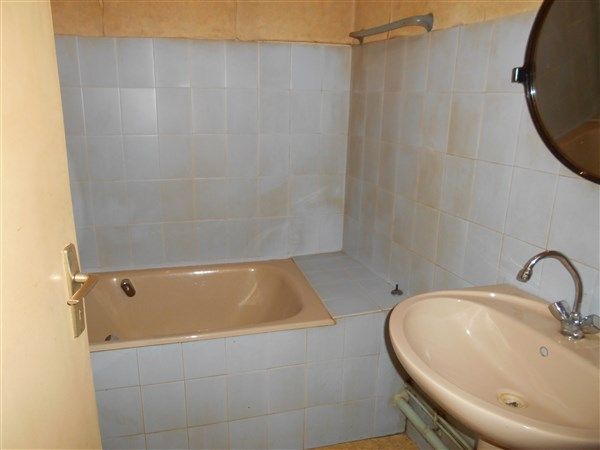 TULLE CENTRE VILLE : vente vente de 1 pi&egrave;ces - grande image 4