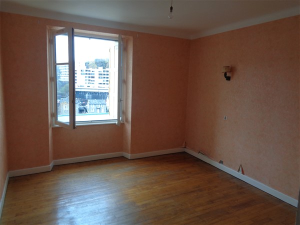 TULLE HAUTEURS : vente vente de 4 pi&egrave;ces - grande image 4