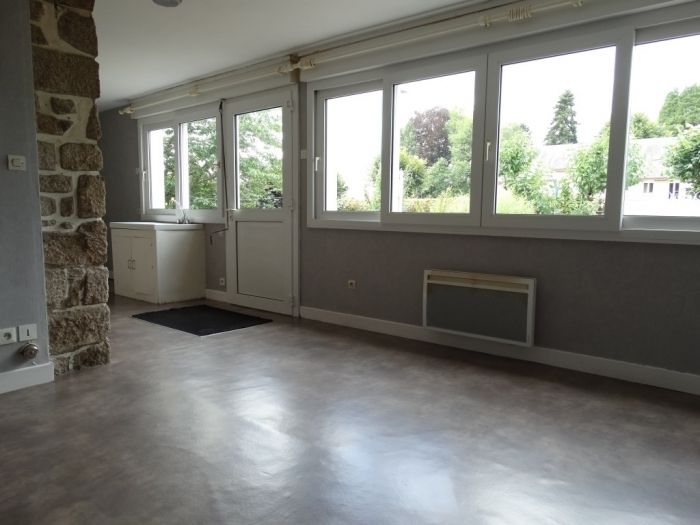 Meymac Centre Ville : vente vente de 4 pi&egrave;ces - grande image 2