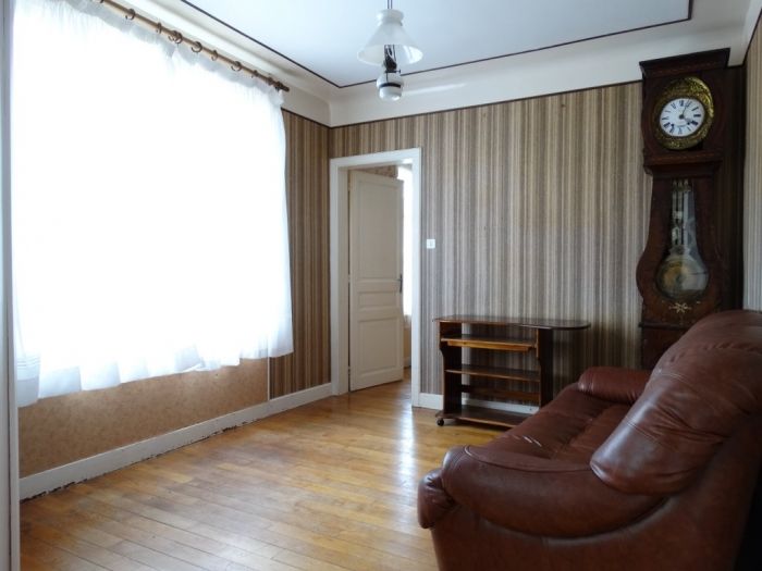 Meymac Centre Ville : vente vente de 4 pi&egrave;ces - grande image 6