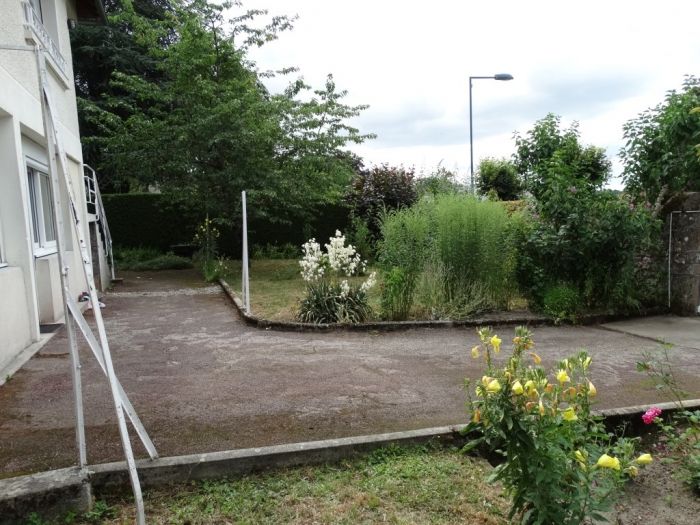 Meymac Centre Ville : vente vente de 4 pi&egrave;ces - grande image 9