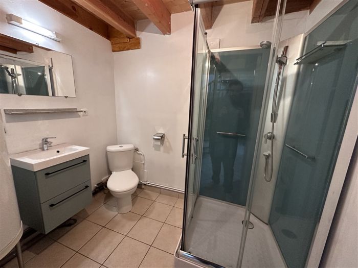 Hameau du Plateau : vente vente de 2 pi&egrave;ces - grande image 6