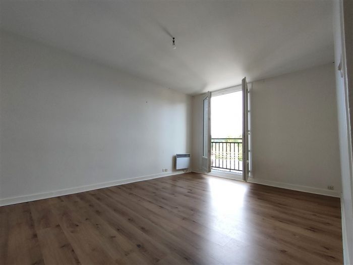 Ussel : vente Appartement 3 - vignette 1