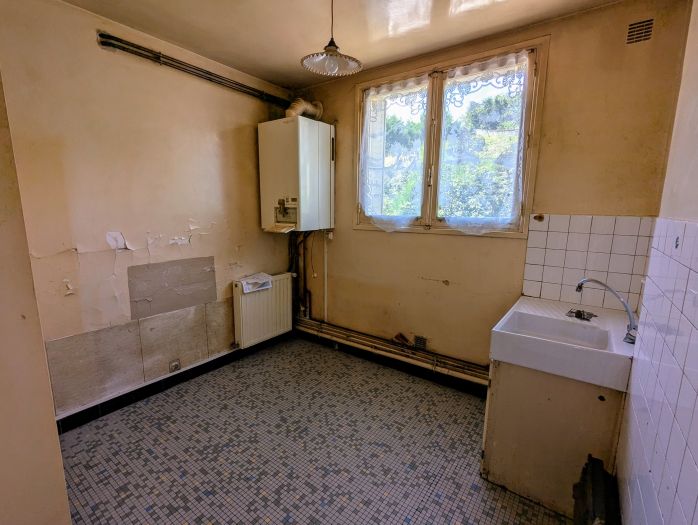 Ussel - Proche centre-Ville : vente vente de 3 pi&egrave;ces - grande image 3