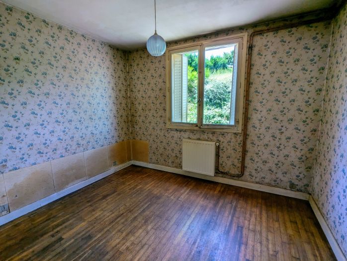 Ussel - Proche centre-Ville : vente vente de 3 pi&egrave;ces - grande image 4