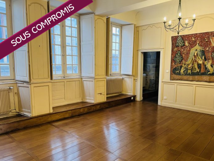 Quartier Historique : vente Appartement 4 - vignette 1