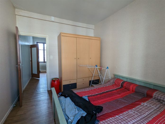 USSEL : vente vente de 3 pi&egrave;ces - grande image 4