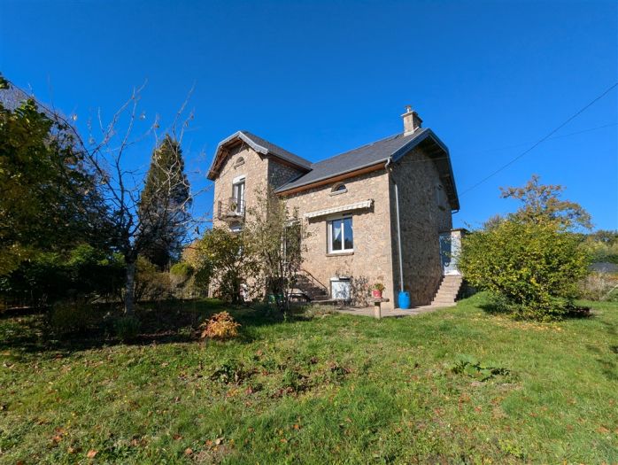 Entre USSEL et NEUVIC : vente vente de 5 pi&egrave;ces - grande image 10