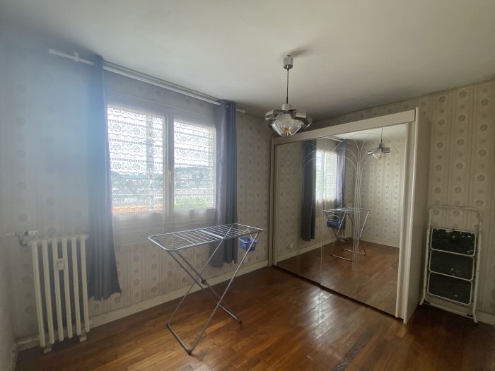 TULLE : vente vente de 3 pi&egrave;ces - grande image 4