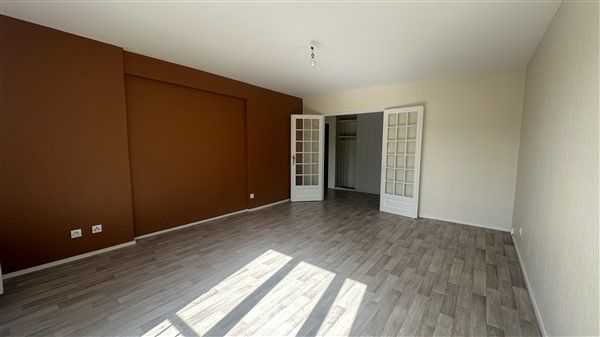 TULLE : vente vente de 3 pi&egrave;ces - grande image 4